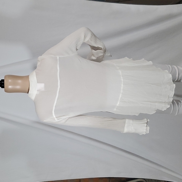 Hi-lo blouse - Picture 9 of 9